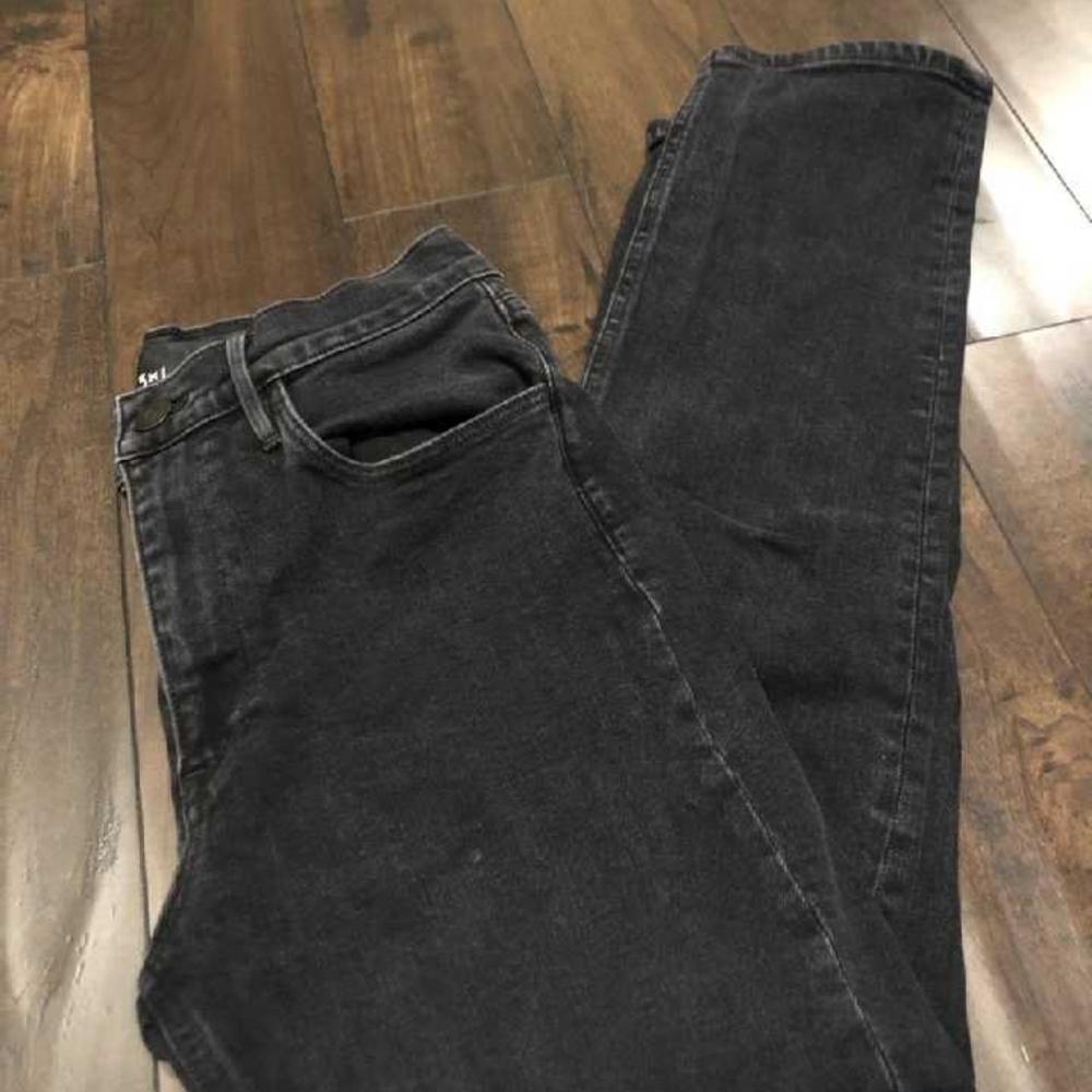 Black stiff jeans in great condition